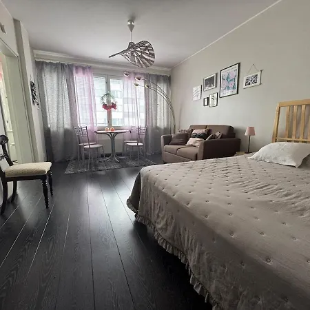 Cozy In The Center Apartment